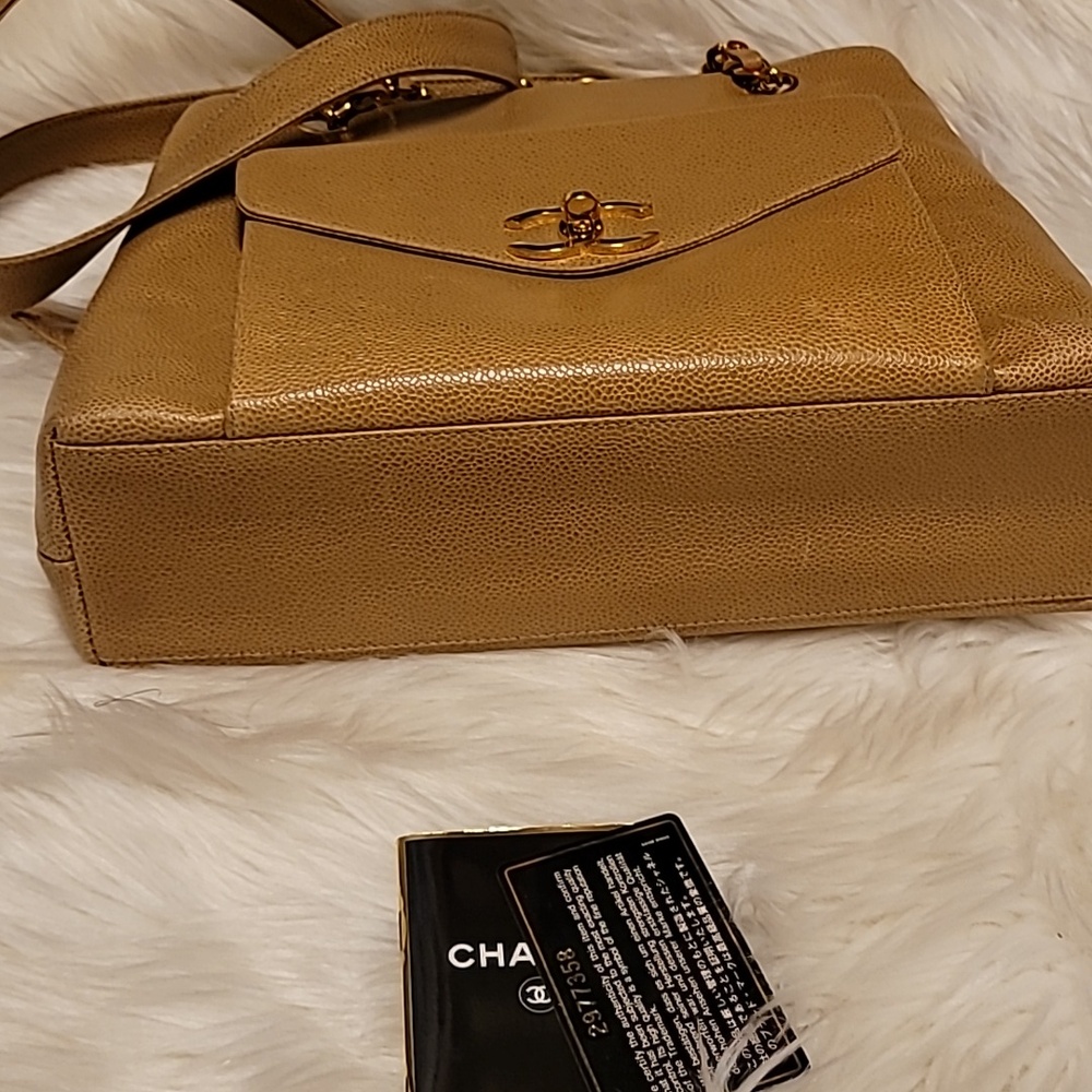 Vintage Chanel Shoulder Bag - Picture 12 of 15